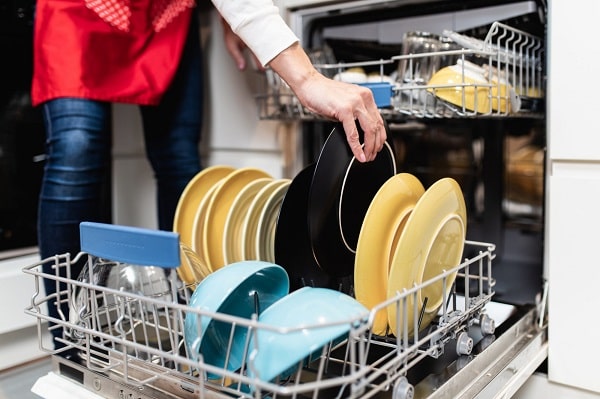 رعایت چیدمان ظروف در ماشین ظرفشویی