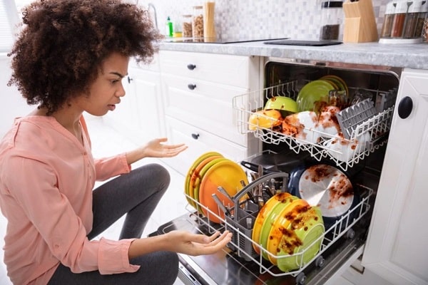 تمیز نشدن ظروف در ماشین ظرفشویی